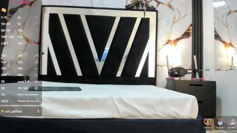 KarinaSimonz online show from September 24, 2025, 7:39 pm