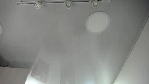 Karin online show from November 10, 2025, 12:04 pm