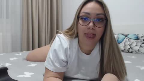 Karin online show from February 14, 2025, 5:46 pm