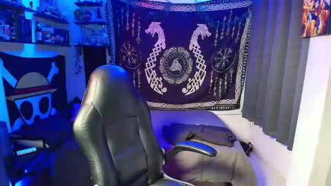 Snapshot of kariozzz chatting on February 13, 2026, 8:05 pm call me kai 3 online show from February 13, 2026, 8:05 pm