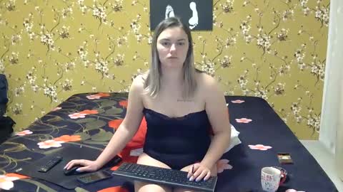Karla online show from December 22, 2024, 4:50 am