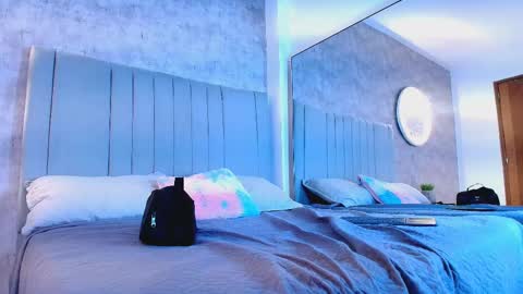 Karla online show from November 3, 2025, 7:04 pm