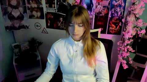 Karla online show from November 27, 2025, 1:24 pm