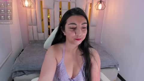 Karla  online show from December 17, 2024, 11:06 am