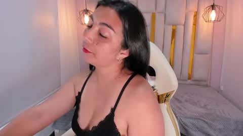 Karla  online show from February 6, 2025, 4:58 pm
