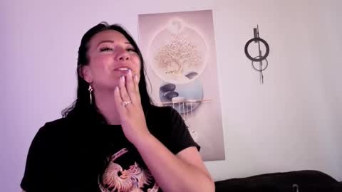 karla online show from November 5, 2025, 3:56 pm