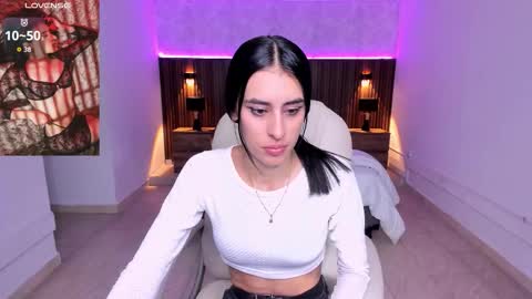 Karlaa  online show from November 18, 2025, 11:03 am