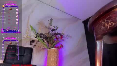 KARLA online show from October 11, 2025, 1:53 pm