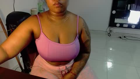 Snapshot of karlaluann chatting on November 13, 2025, 2:49 pm karlaluann online show from November 13, 2025, 2:49 pm