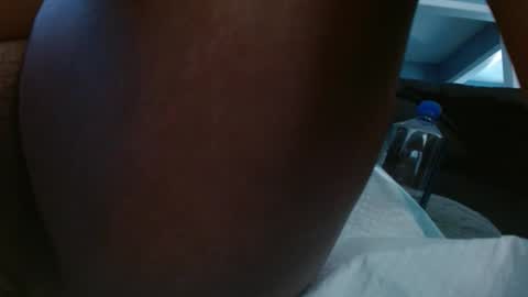 Snapshot of karlarosii69 chatting on May 3, 2026, 2:12 pm Karla J Rossii online show from May 3, 2026, 2:12 pm