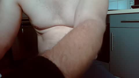 Snapshot of karlodi chatting on December 24, 2024, 12:44 pm Kev online show from December 24, 2024, 12:44 pm