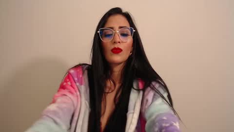 Snapshot of karlota_hank chatting on December 27, 2024, 5:52 am Karlis online show from December 27, 2024, 5:52 am