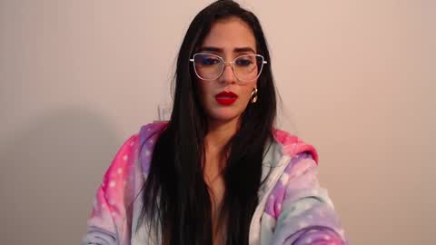 Snapshot of karlota_hank chatting on December 27, 2024, 9:17 am Karlis online show from December 27, 2024, 9:17 am