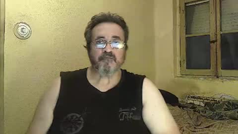 Snapshot of karlpal chatting on May 3, 2026, 7:42 pm karlpal online show from May 3, 2026, 7:42 pm
