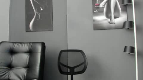 Snapshot of karlyjons_ chatting on April 22, 2026, 4:08 pm online show from April 22, 2026, 4:08 pm