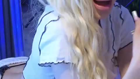 Snapshot of karmaarms chatting on June 30, 2026, 7:48 pm Julia online show from June 30, 2026, 7:48 pm