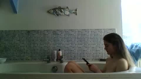 Karma Queen online show from March 6, 2026, 11:17 am