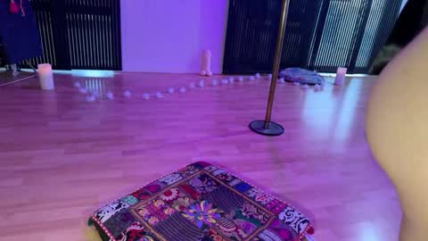 KarmaRosexx online show from December 25, 2024, 9:56 am