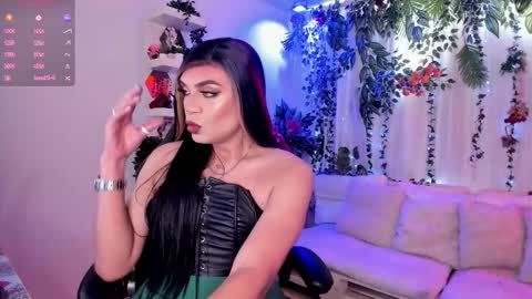  karol  online show from December 18, 2025, 1:17 pm