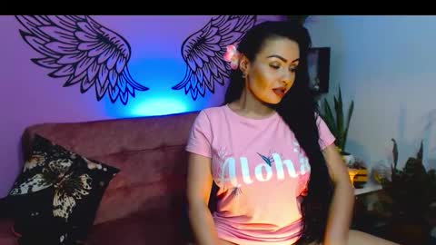 Karol Kenedy online show from October 14, 2025, 6:47 am