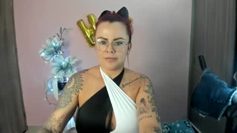 kAROL MILF   online show from January 11, 2025, 12:44 am