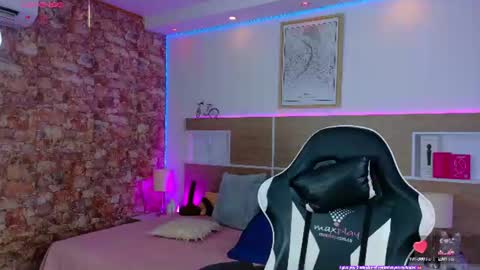 Snapshot of karol_scott1 chatting on July 17, 2026, 8:57 pm KAROL SCOTT online show from July 17, 2026, 8:57 pm