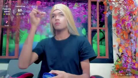 karol Vanessa   online show from April 23, 2026, 11:20 am