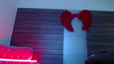 karol_yesenia online show from October 22, 2025, 2:28 pm