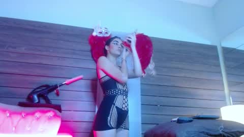 karol_yesenia online show from October 23, 2025, 3:44 pm