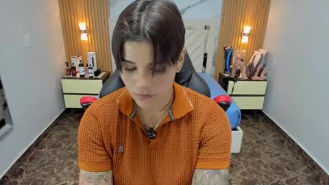 Karol and Luna online show from November 10, 2025, 7:57 pm