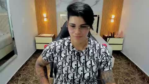 Karol and Luna online show from March 24, 2026, 7:41 pm