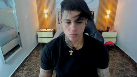 Snapshot of karolandluna chatting on June 4, 2026, 12:33 pm Karol and Luna online show from June 4, 2026, 12:33 pm