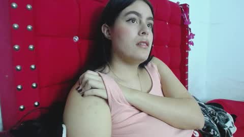 Snapshot of karolay_su chatting on January 3, 2025, 7:27 am ARIANNA online show from January 3, 2025, 7:27 am