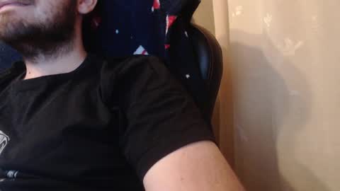 Karol  online show from December 25, 2024, 4:32 pm