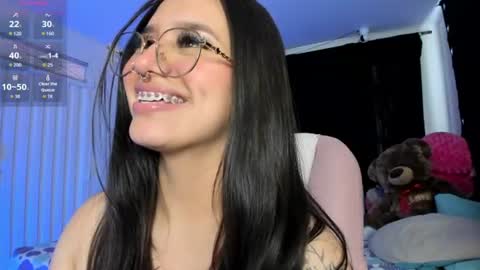 Snapshot of karolina_evans chatting on June 20, 2026, 2:20 pm karolina_evans online show from June 20, 2026, 2:20 pm