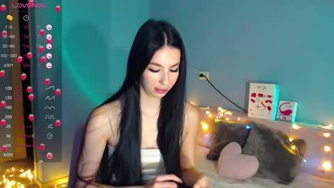 Snapshot of karolina_hottie_ chatting on October 16, 2025, 1:50 am Kira online show from October 16, 2025, 1:50 am