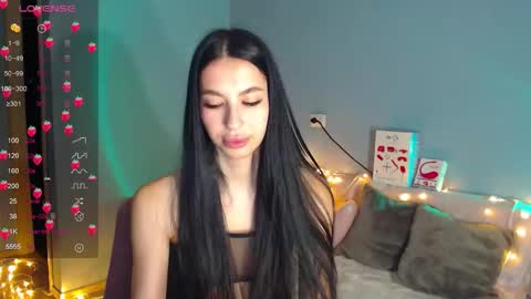 Snapshot of karolina_hottie_ chatting on November 1, 2025, 1:51 am Kira online show from November 1, 2025, 1:51 am