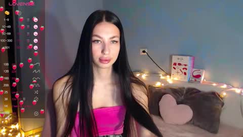 Snapshot of karolina_hottie_ chatting on November 14, 2025, 2:21 am Kira online show from November 14, 2025, 2:21 am