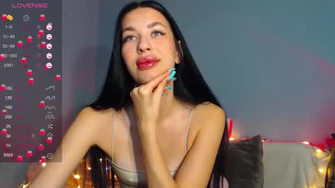 Snapshot of karolina_hottie_ chatting on March 3, 2026, 1:56 am Kira online show from March 3, 2026, 1:56 am