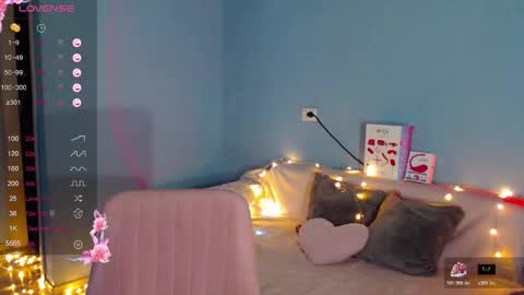 Snapshot of karolina_hottie_ chatting on March 7, 2026, 2:41 am Kira online show from March 7, 2026, 2:41 am