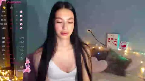 Snapshot of karolina_hottie_ chatting on March 19, 2026, 2:15 am Kira online show from March 19, 2026, 2:15 am