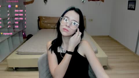 Snapshot of karolinablack chatting on January 19, 2025, 12:50 pm Karolina online show from January 19, 2025, 12:50 pm