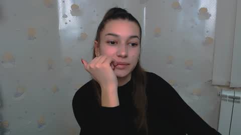 Karolina online show from December 14, 2024, 11:18 am