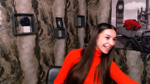 Karolina online show from December 24, 2024, 7:22 pm