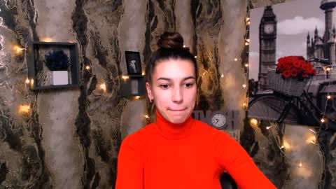 Karolina online show from December 25, 2024, 1:31 am