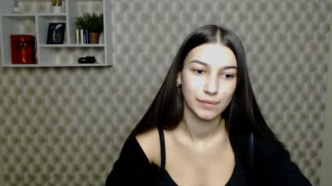 Karolina online show from December 27, 2024, 10:37 pm