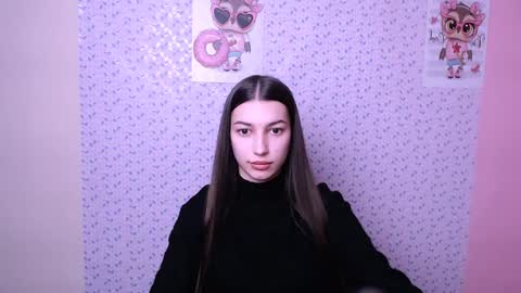 Karolina online show from December 28, 2024, 3:04 pm