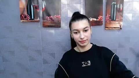 Karolina online show from January 24, 2025, 10:21 am
