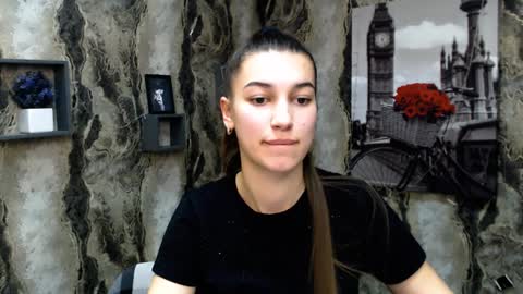 Karolina online show from February 7, 2025, 1:32 pm