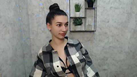 Karolina online show from February 15, 2025, 10:00 am